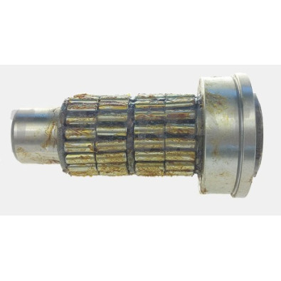 PERNO PORTASATELLITE STRALIS_X83854