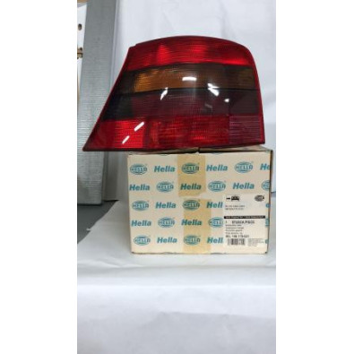 Fanale post. dx. Fume' VW Golf IV 98-03 Originale Hella