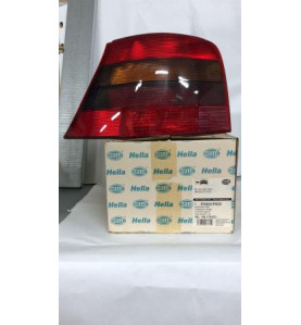 Fanale post. dx. Fume' VW Golf IV 98-03 Originale Hella