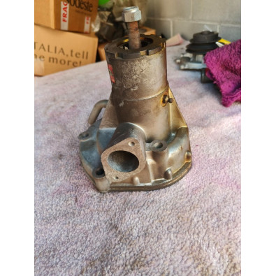 757992 Pompa acqua FIAT IVECO 642 N - FIAT IVECO 642 N  water pump -