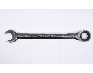 KLUCZ PASKO-OCZKOWY 32 MM Z GRZECHOTK