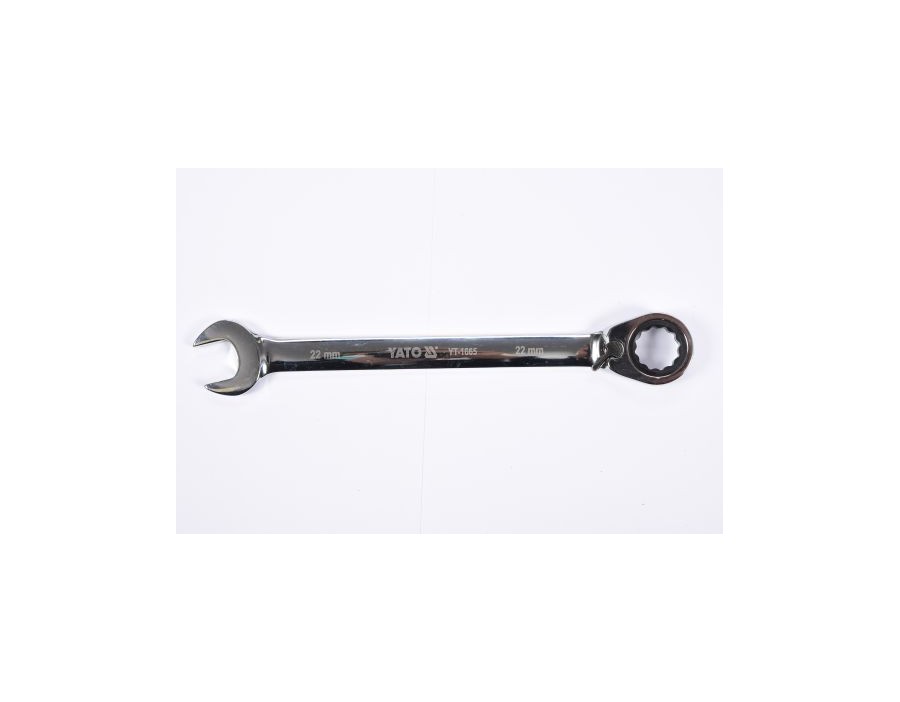 KLUCZ PASKO-OCZKOWY 22 MM Z GRZECHOTK