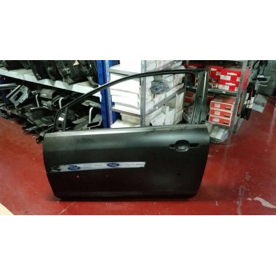 PORTA SINISTRO FORD FOCUS 3 PORTE 07/04 A 01/08 

LEFT DOOR FORD FOCUS 3 DOORS 07/04 A 01/08  

oe 1318477