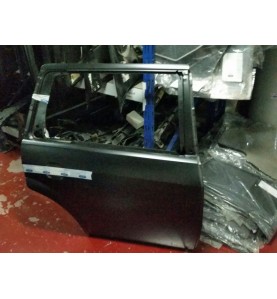 PORTA POSTERIORE DESTRO FORD MONDEO SW 00/07  

REAR RIGHT DOOR FORD MONDEO SW 00/07  

OE1307540