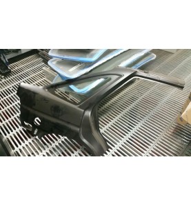 PANNELLO LATERALE DESTRO ESTERNO POSTERIORE FORD ESCORT 90/95 5 PORTE 

EXTERNAL LATERAL RIGHT PANEL FORD ESCORT 90/95 5 DOORS