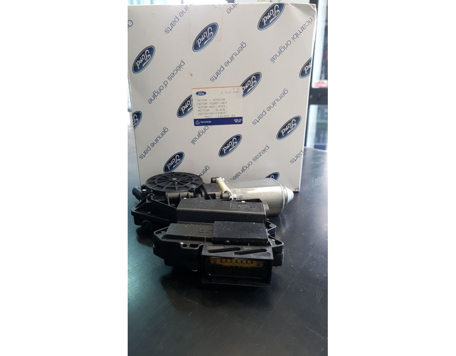 1110045 MOTORINO ALZA CRISTALLO POSTERIORE SINISTRO FORD GALAXY 00/06 

REAR LEFT CRYSTAL MOPED FORD GALAXY 00/06