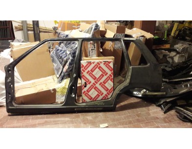 FIANCATA SX FIAT UNO 5P - OE 7727269
