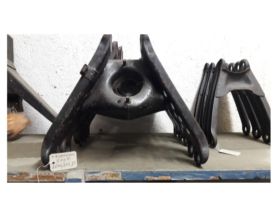 BRACCIO SOSPENSIONE INF FIAT 1100 103