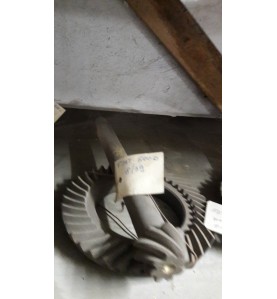 COPPIA CONICA FIAT 600D RAPPORTO 8/39 - OE 4092459