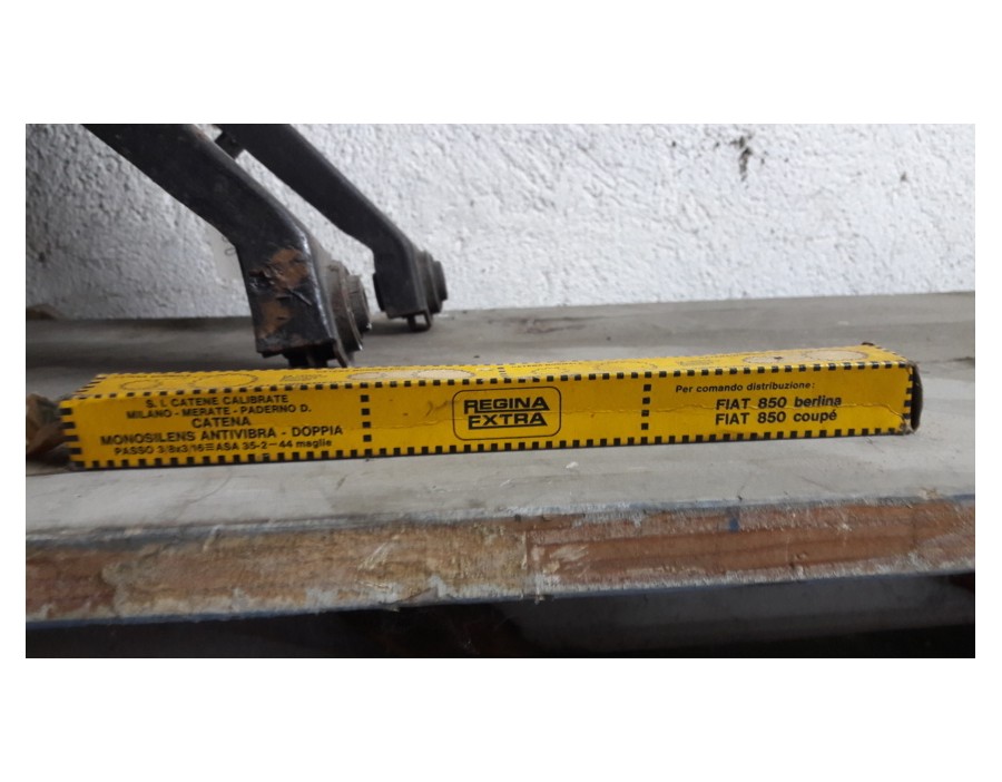 CATENA DISTRIBUZIONE FIAT 850 ORIGINALE REGINA EXTRA - DOPPIA 44 MAGLIE - PASS 3/8X3/16- ASA 35-2