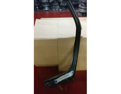 MONTANTE "A" DESTRO FIESTA 3 PORTE 89/96 

UPRIGHT "A" RIGHT FIESTA 3 DOORS 89/96