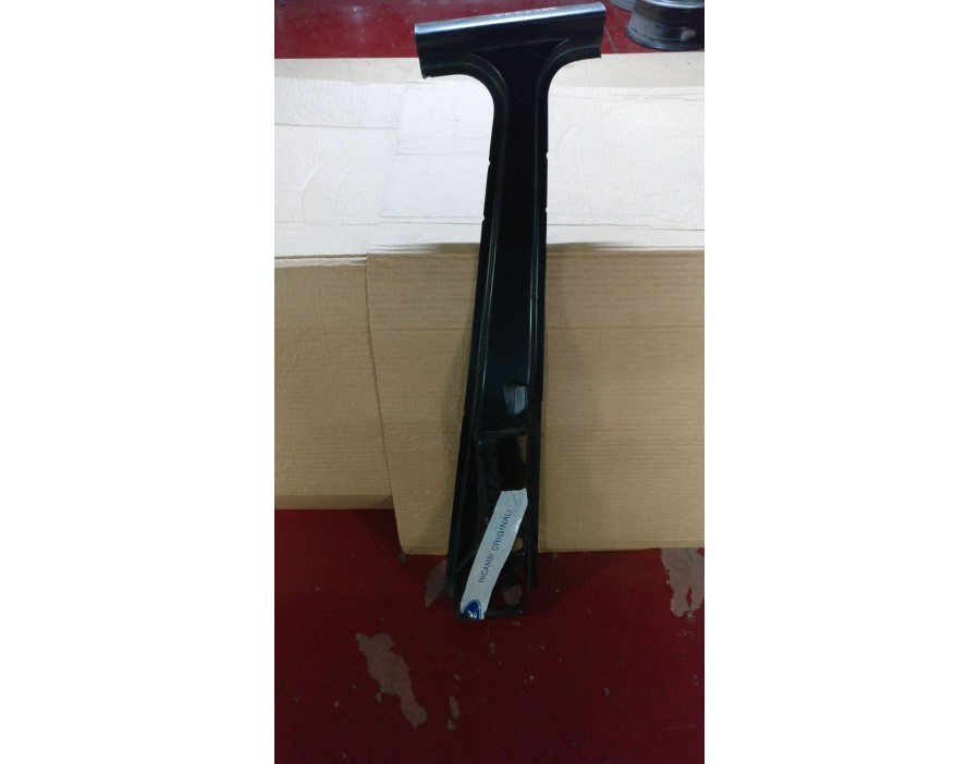 LAMIERA ESTERNA MONTANTE "B" SINISTRO FORD FIESTA 95/02 

EXTERNAL METAL RISER "B" LEFT FORD FIESTA 95/02
