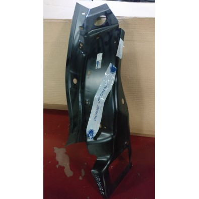 PROLUNGA MONTANTE POSTERIORE DESTRO FORD FOCUS 5 PORTE 98/05  

RIGHT REAR RISER EXTENTION FORD FOCUS 5 DOORS 98/05