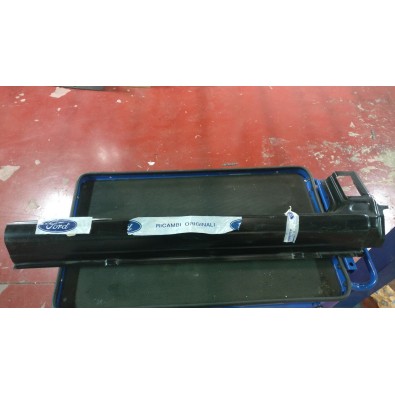 FASCIONE LATERALE ANTERIORE DESTRO FORD FIESTA 89/96   

FRONT RIGHT LATERAL INFERIOR PANEL FORD FIESTA 89/96
