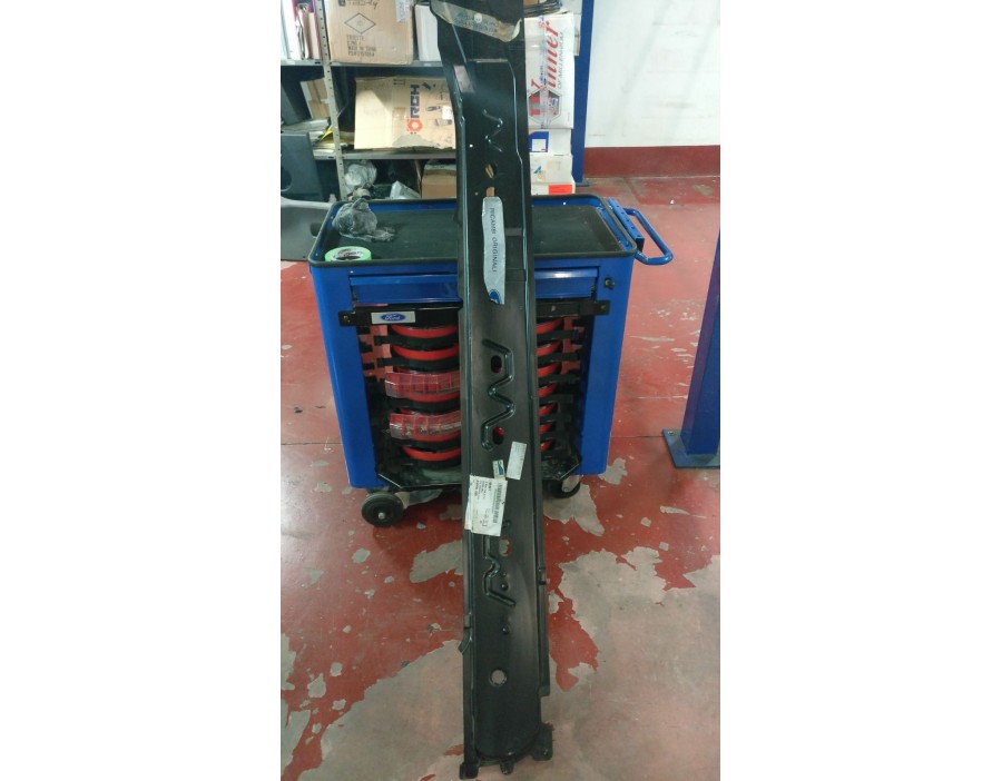 LONGHERONE DESTRO FORD FOCUS 98/05 

RIGHT SPAR FORD FOCUS 98/05