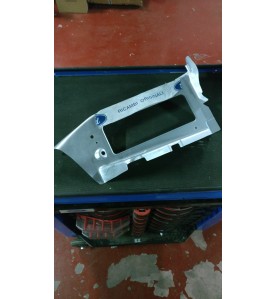 RINFORZO POSTERIORE LATERALE DESTRO FORD GALAXY 06/15  

REAR RIGHT LATERAL REINFORCEMENT GALAXY 06/15