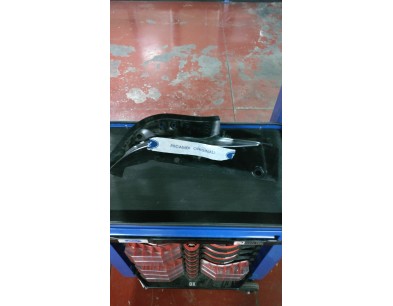 PROLUNGA MONTANTE POSTERIORE SINISTRO  FORD FOCUS/C-MAX 04/08   


REAR LEFT EXTENSION UPRIGHT FORD FOCUS/C-MAX 04/08