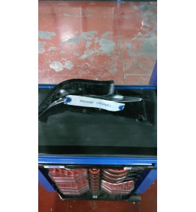 PROLUNGA MONTANTE POSTERIORE SINISTRO  FORD FOCUS/C-MAX 04/08   


REAR LEFT EXTENSION UPRIGHT FORD FOCUS/C-MAX 04/08