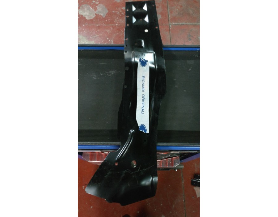 ELEMENTO DI RIEMPIMENTO ANTERIORE DESTRO  FORD FOCUS 98/05  


RIGHT FRONT FILLING ELEMENT FORD FOCUS 98/05