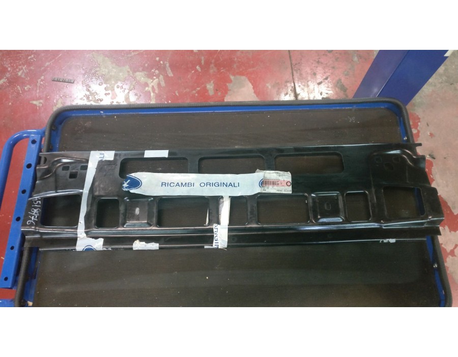 CENTINA DEL TETTO FORD FOCUS 98/05  

CENTING ROOF FORD FOCUS 98/05