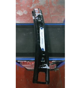 TRAVERSA SUPERIORE ANTERIORE APERTURA PARABREZZA FORD FOCUS 98/05 

FRONT UPPER CROSS PIECE OPENING WINDSCREEN FORD FOCUS 98/05