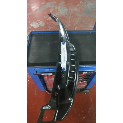 RINFORZO MONTANTE CENTRALE SINISTRO FORD KA 96/08   

LEFT CENTRAL MOUNTING REINFORCEMENT FORD KA 96/08