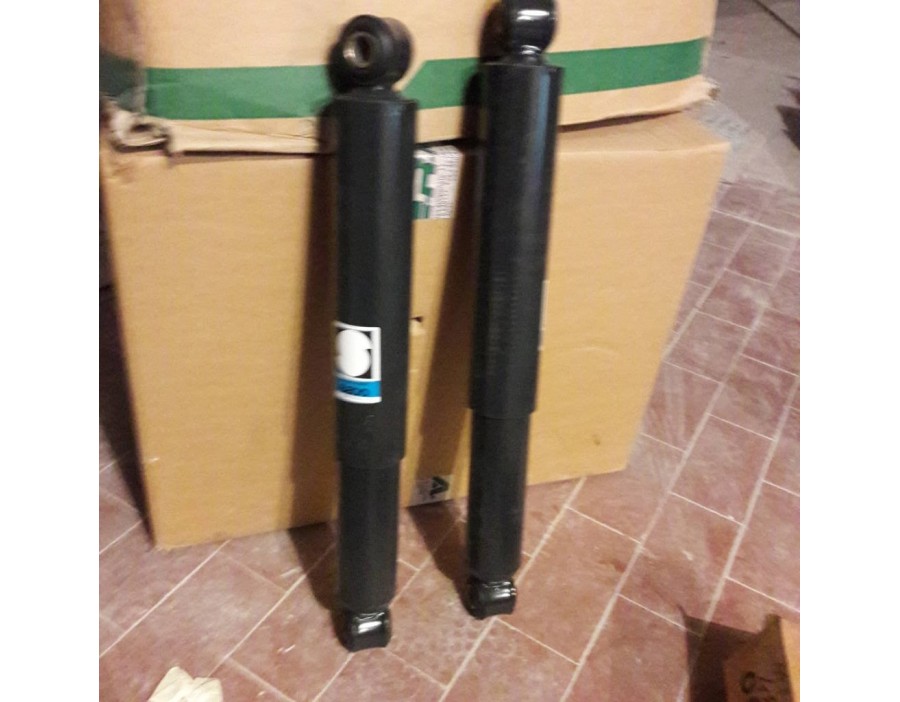 4814540 PAIR  OF SHOCK ABSORBER IVECO - COPPIA AMMORTIZZATORI POSTERIORI IVECO

RICAMBIO ORIGINALE