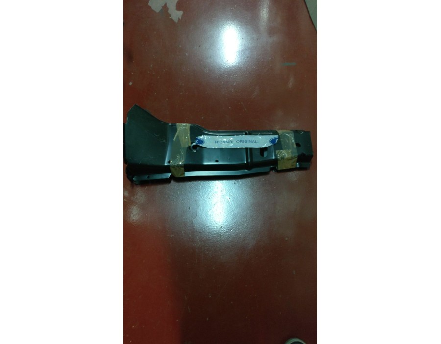 RINFORZO ANTERIORE DESTRO FORD FIESTA/FUSION 01/12  


FRONT REINFORCEMENT FORD FIESTA/FUSION 01/12