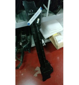TRAVERSA ANTERIORE INFERIORE FORD MONDEO 96/00  

FRONT LOWER CROSSPIECE FORD MONDEO 96/00