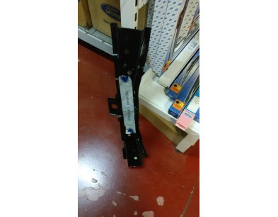 TRAVERSA ANTERIORE FORD FIESTA/FUSION 01/12  

FRONT CROSSPIECE FORD FIESTA/FUSION 01/12