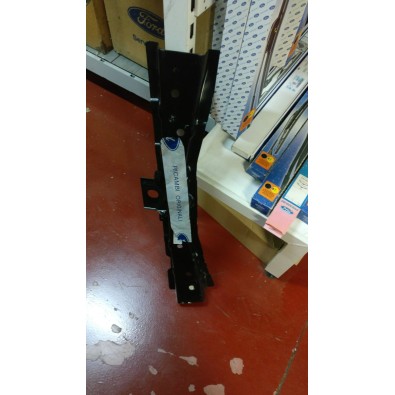 TRAVERSA ANTERIORE FORD FIESTA/FUSION 01/12  

FRONT CROSSPIECE FORD FIESTA/FUSION 01/12