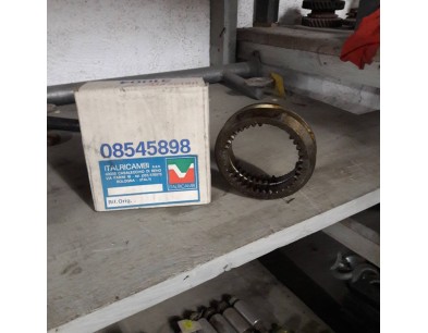 INGRANAGGIO MANICOTTO SCORREVOLE 4à - 5à VELOCITA' OM CERBIATTO - LEONCINO - TIGROTTO -LUPETTO - OE 8545898