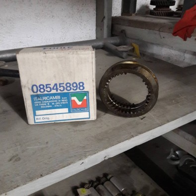 INGRANAGGIO MANICOTTO SCORREVOLE 4à - 5à VELOCITA' OM CERBIATTO - LEONCINO - TIGROTTO -LUPETTO - OE 8545898