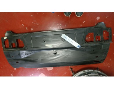PANNELLO POSTERIORE INFERIORE FORD ESCORT 81/86  

REAR LOWER PANEL FORD ESCORT 81/86