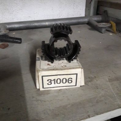 MOZZO SINCRONIZZATORE 4° 5° VELOCITA' AUTOCARRI OM LEONCINO TIGROTTO LUPETTO CERBIATTO - OE 8553310