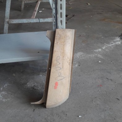 CANTONALE MONTANTE POST DX FIAT 127 2PORTE - RICAMBIO ORIGINALE FIAT