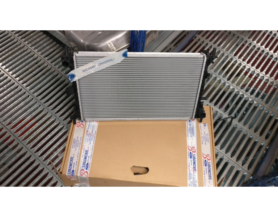RADIATORE FORD FOCUS 98/05 

RADIATOR FORD FOCUS 98/05