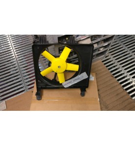 VENTOLA CON MOTORINO SENZA SISTEMA A.C FORD FIESTA 95/02 

FAN WITH ENGINE WITHOUT SYSTEM A.C FORD FIESTA 95/02