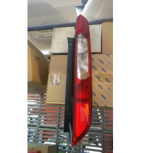 FANALE POSTERIORE DESTRO FORD FOCUS 04/08 

REAR RIGHT HEADLIGHT FORD FOCUS 04/08