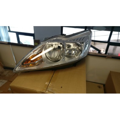 FARO ANTERIORE SINISTRO FORD FOCUS CABRIOLET 08/10 

FRONT LEFT HEADLIGHT FOR FOCUS CABRIOLET 08/10