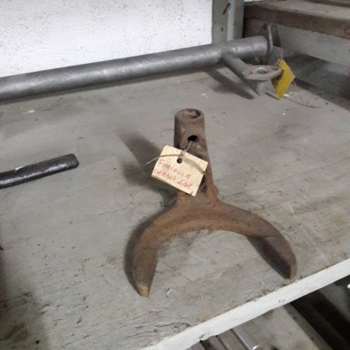 FORCELLA CAMBIO FIAT 642 - 745377