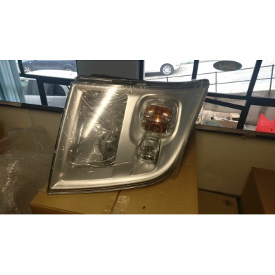FARO ANTERIORE DESTRO CON LAMPADINA FORD TRANSIT 06 

FRONT RIGHT HEADLIGHT WITH LAMP FORD TRANSIT 06