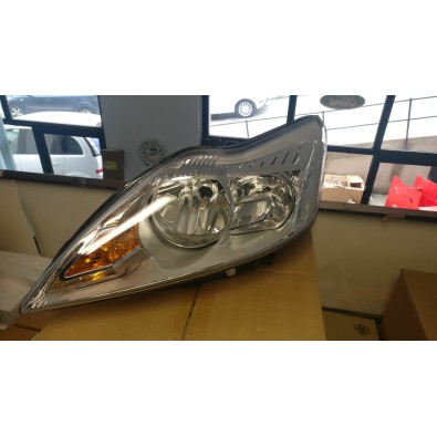 FARO ANTERIORE SINISTRO CON ALOGENO FORD FOCUS 06/10 

FRONT LEFT HEADLIGHT WITH HALOGEN FORD FOCUS 06/10