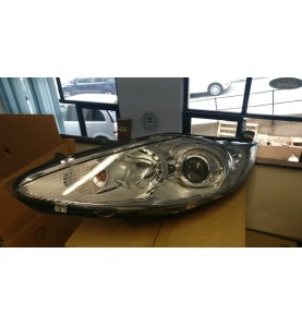 FARO ANTERIORE SINISTRO CON ALOGENO FORD FIESTA 08/12 

FRONT LEFT HEADLIGHT WITH HALOGEN FORD FIESTA 08/12