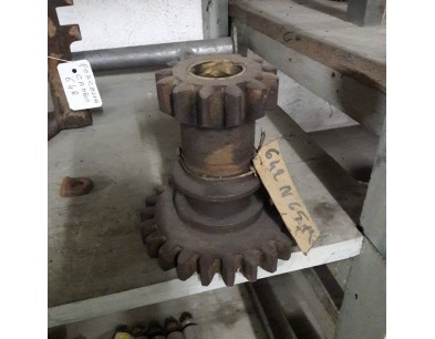 INGRANAGGIO RETROMARCIA FIAT 642 N65R - OE 745352