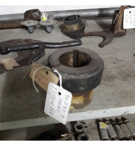 MOZZO FISSO FRIZIONE FIAT 642 - OE 745347