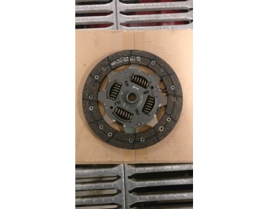 DISCO FRIZIONE PER INFO MODELLI E MOTORI GUARDA FOTO ALLEGATA  

CLUTCH DISC FOR INFO MODELS AND ENGINE SEE THE PHOTO