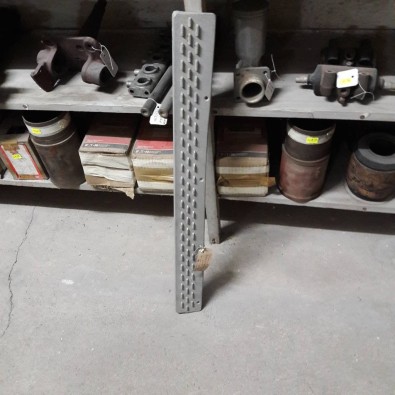 PEDANA RIVESTIMENTO SOTTOPORTA SX  FIAT 643