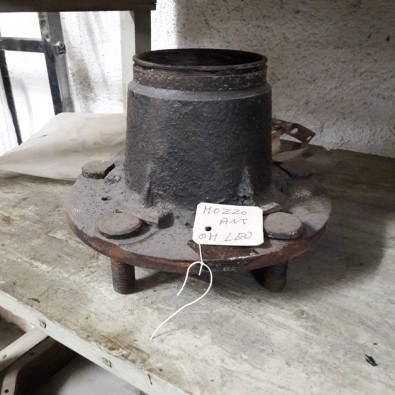 MOZZO RUOTA ANT OM LEONCINO LUPETTO