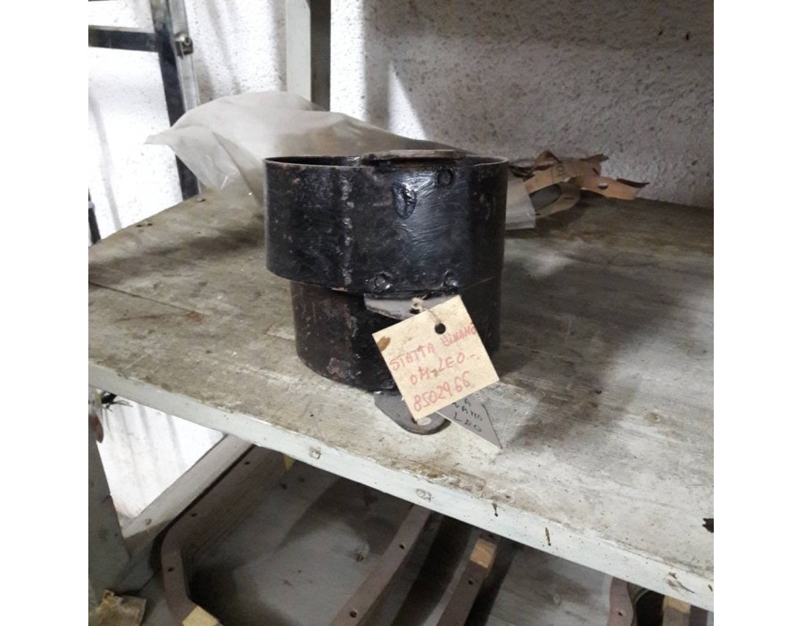 STAFFA DINAMO OM FIAT IVECO LEONCINO - OE 8502966 STAFFA DINAMO OM FIAT IVECO LEONCINO - OE 8502966